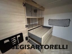 CHAUSSON NEW TITANIUM LINE 640 AUTOMATICO 165 CV 2026 BASCULANTE FULL 639 CM pieno