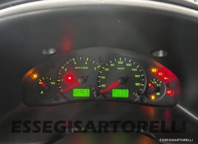 KENTUCKY CORRAL 3 MANSARDATO 6 POSTI OMOLOGATI 2005 TRANSIT GEMELLATO 137 CV pieno