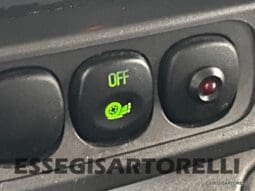 KENTUCKY CORRAL 3 MANSARDATO 6 POSTI OMOLOGATI 2005 TRANSIT GEMELLATO 137 CV pieno