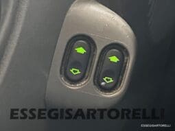 KENTUCKY CORRAL 3 MANSARDATO 6 POSTI OMOLOGATI 2005 TRANSIT GEMELLATO 137 CV pieno