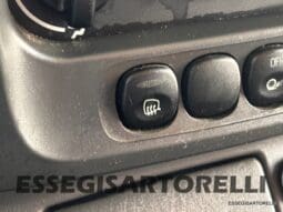 KENTUCKY CORRAL 3 MANSARDATO 6 POSTI OMOLOGATI 2005 TRANSIT GEMELLATO 137 CV pieno