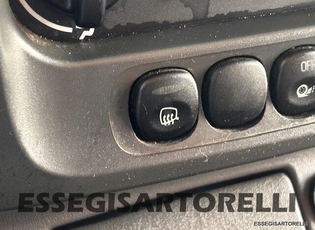 KENTUCKY CORRAL 3 MANSARDATO 6 POSTI OMOLOGATI 2005 TRANSIT GEMELLATO 137 CV pieno