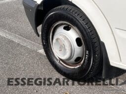 KENTUCKY CORRAL 3 MANSARDATO 6 POSTI OMOLOGATI 2005 TRANSIT GEMELLATO 137 CV pieno