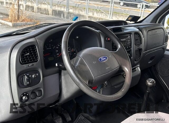 KENTUCKY CORRAL 3 MANSARDATO 6 POSTI OMOLOGATI 2005 TRANSIT GEMELLATO 137 CV pieno