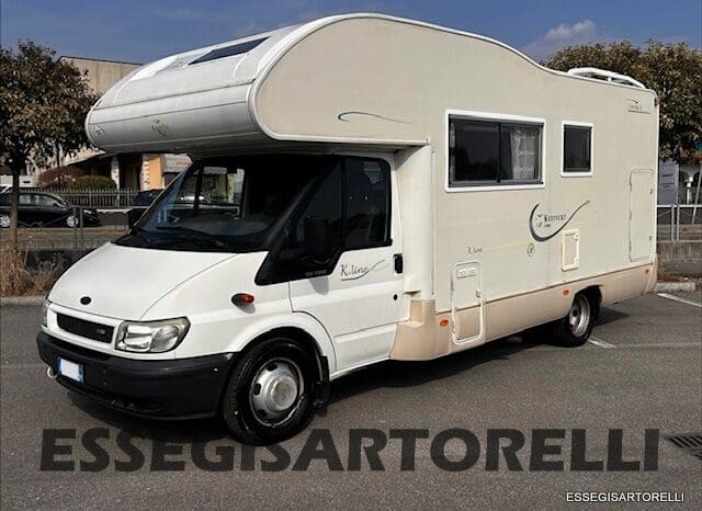 KENTUCKY CORRAL 3 MANSARDATO 6 POSTI OMOLOGATI 2005 TRANSIT GEMELLATO 137 CV pieno