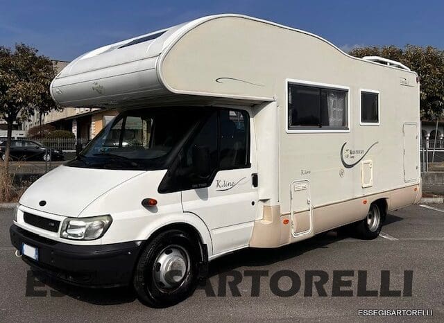 KENTUCKY CORRAL 3 MANSARDATO 6 POSTI OMOLOGATI 2005 TRANSIT GEMELLATO 137 CV pieno