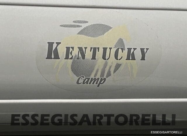 KENTUCKY CORRAL 3 MANSARDATO 6 POSTI OMOLOGATI 2005 TRANSIT GEMELLATO 137 CV pieno