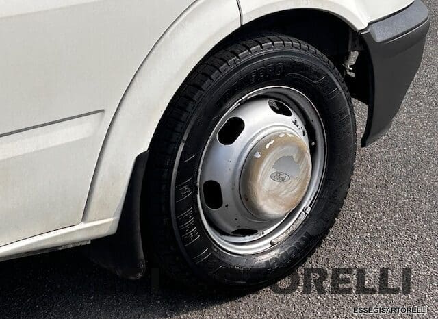 KENTUCKY CORRAL 3 MANSARDATO 6 POSTI OMOLOGATI 2005 TRANSIT GEMELLATO 137 CV pieno