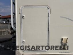 KENTUCKY CORRAL 3 MANSARDATO 6 POSTI OMOLOGATI 2005 TRANSIT GEMELLATO 137 CV pieno