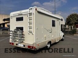 KENTUCKY CORRAL 3 MANSARDATO 6 POSTI OMOLOGATI 2005 TRANSIT GEMELLATO 137 CV