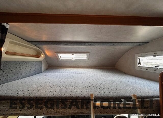 KENTUCKY CORRAL 3 MANSARDATO 6 POSTI OMOLOGATI 2005 TRANSIT GEMELLATO 137 CV pieno