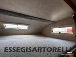 KENTUCKY CORRAL 3 MANSARDATO 6 POSTI OMOLOGATI 2005 TRANSIT GEMELLATO 137 CV pieno