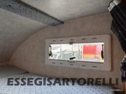 KENTUCKY CORRAL 3 MANSARDATO 6 POSTI OMOLOGATI 2005 TRANSIT GEMELLATO 137 CV pieno