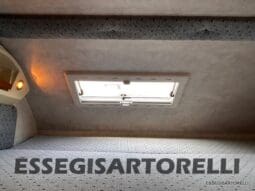 KENTUCKY CORRAL 3 MANSARDATO 6 POSTI OMOLOGATI 2005 TRANSIT GEMELLATO 137 CV pieno