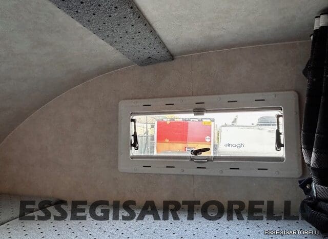 KENTUCKY CORRAL 3 MANSARDATO 6 POSTI OMOLOGATI 2005 TRANSIT GEMELLATO 137 CV pieno