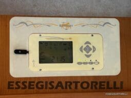 KENTUCKY CORRAL 3 MANSARDATO 6 POSTI OMOLOGATI 2005 TRANSIT GEMELLATO 137 CV pieno