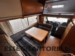 KENTUCKY CORRAL 3 MANSARDATO 6 POSTI OMOLOGATI 2005 TRANSIT GEMELLATO 137 CV pieno