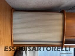 KENTUCKY CORRAL 3 MANSARDATO 6 POSTI OMOLOGATI 2005 TRANSIT GEMELLATO 137 CV pieno