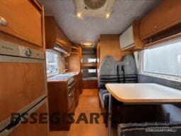 KENTUCKY CORRAL 3 MANSARDATO 6 POSTI OMOLOGATI 2005 TRANSIT GEMELLATO 137 CV pieno