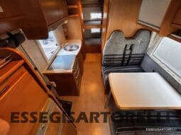 KENTUCKY CORRAL 3 MANSARDATO 6 POSTI OMOLOGATI 2005 TRANSIT GEMELLATO 137 CV pieno