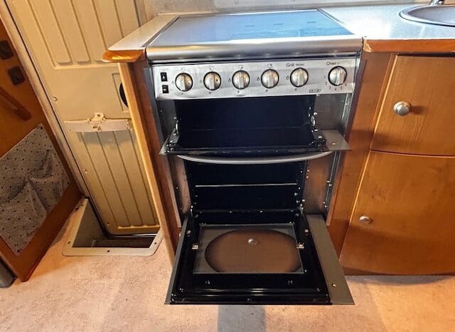 KENTUCKY CORRAL 3 MANSARDATO 6 POSTI OMOLOGATI 2005 TRANSIT GEMELLATO 137 CV pieno