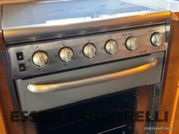 KENTUCKY CORRAL 3 MANSARDATO 6 POSTI OMOLOGATI 2005 TRANSIT GEMELLATO 137 CV pieno