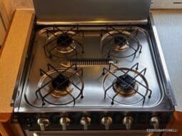 KENTUCKY CORRAL 3 MANSARDATO 6 POSTI OMOLOGATI 2005 TRANSIT GEMELLATO 137 CV pieno