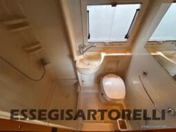 KENTUCKY CORRAL 3 MANSARDATO 6 POSTI OMOLOGATI 2005 TRANSIT GEMELLATO 137 CV pieno