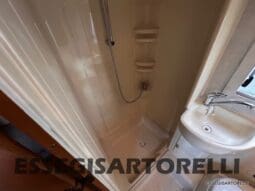 KENTUCKY CORRAL 3 MANSARDATO 6 POSTI OMOLOGATI 2005 TRANSIT GEMELLATO 137 CV pieno