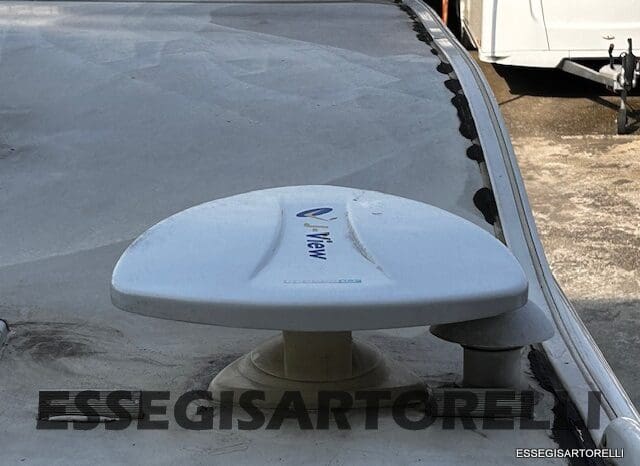 KENTUCKY CORRAL 3 MANSARDATO 6 POSTI OMOLOGATI 2005 TRANSIT GEMELLATO 137 CV pieno