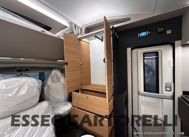 ADRIA 60° NEW CORAL XL A 600 DP GAMMA 2026 NEW DUCATO UCONNECT 699 cm pieno