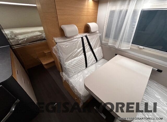 ADRIA 60° NEW CORAL XL A 600 DP GAMMA 2026 NEW DUCATO UCONNECT 699 cm pieno