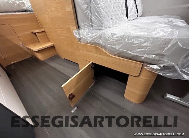 ADRIA 60° NEW CORAL XL A 600 DP GAMMA 2026 NEW DUCATO UCONNECT 699 cm pieno