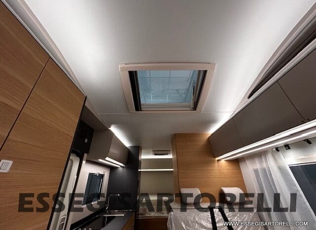 ADRIA 60° NEW CORAL XL A 600 DP GAMMA 2026 NEW DUCATO UCONNECT 699 cm pieno