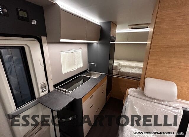 ADRIA 60° NEW CORAL XL A 600 DP GAMMA 2026 NEW DUCATO UCONNECT 699 cm pieno
