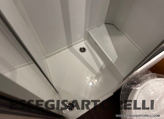 ADRIA 60° NEW CORAL XL A 600 DP GAMMA 2026 NEW DUCATO UCONNECT 699 cm pieno