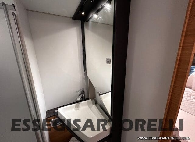 ADRIA 60° NEW CORAL XL A 600 DP GAMMA 2026 NEW DUCATO UCONNECT 699 cm pieno