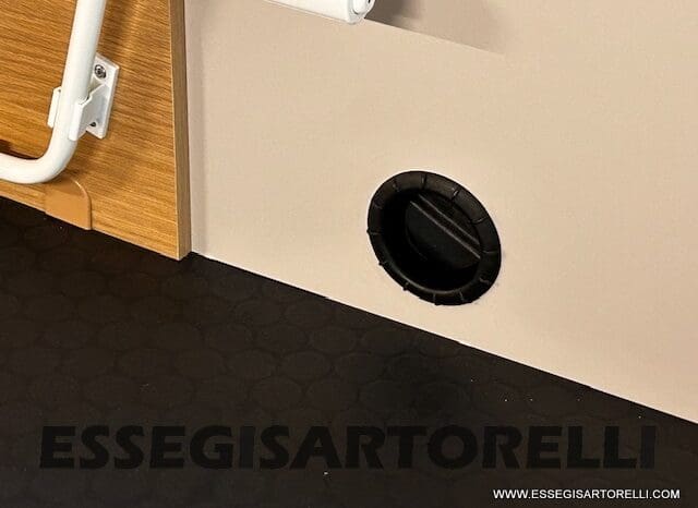 ADRIA 60° NEW CORAL XL A 600 DP GAMMA 2026 NEW DUCATO UCONNECT 699 cm pieno