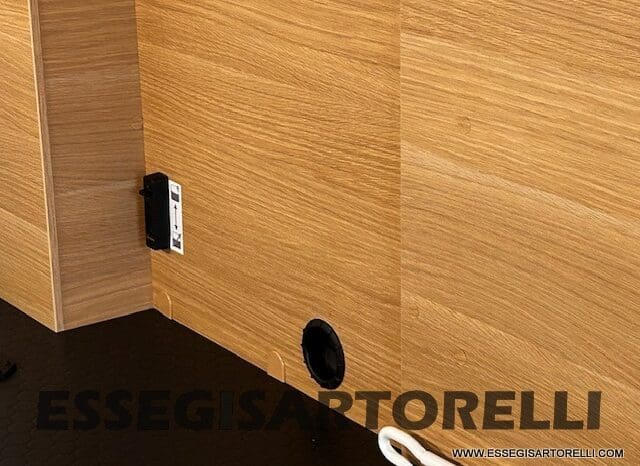 ADRIA 60° NEW CORAL XL A 600 DP GAMMA 2026 NEW DUCATO UCONNECT 699 cm pieno