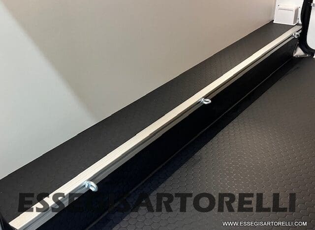 ADRIA 60° NEW CORAL XL A 600 DP GAMMA 2026 NEW DUCATO UCONNECT 699 cm pieno