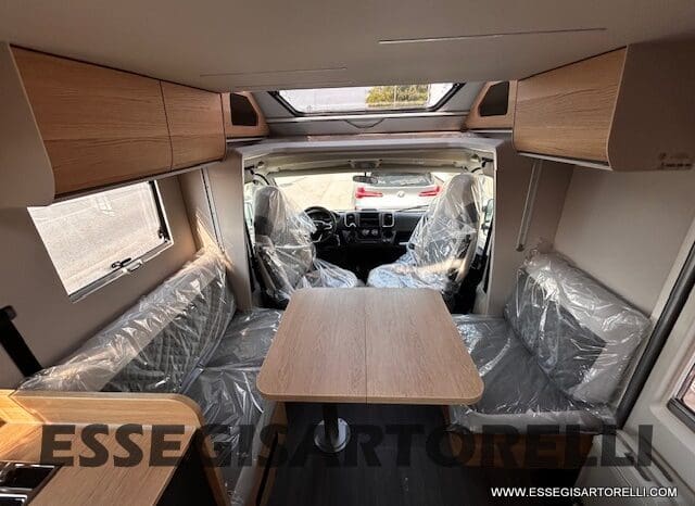 ADRIA MATRIX 60° SELECTION M 650 DL AUTOMATICO SILVER 2026 GEMELLI GARAGE BASCULANTE pieno