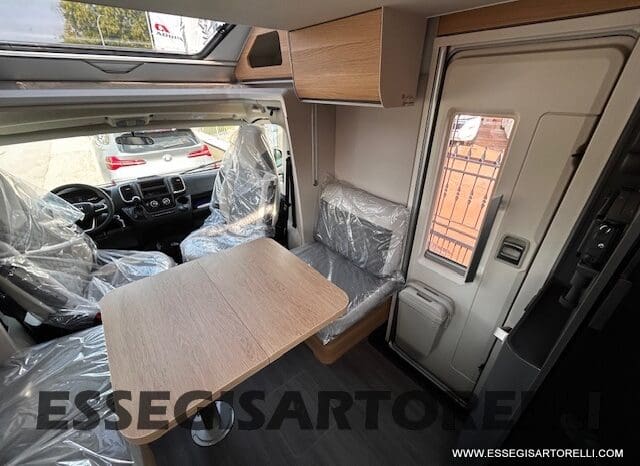 ADRIA MATRIX 60° SELECTION M 650 DL AUTOMATICO SILVER 2026 GEMELLI GARAGE BASCULANTE pieno