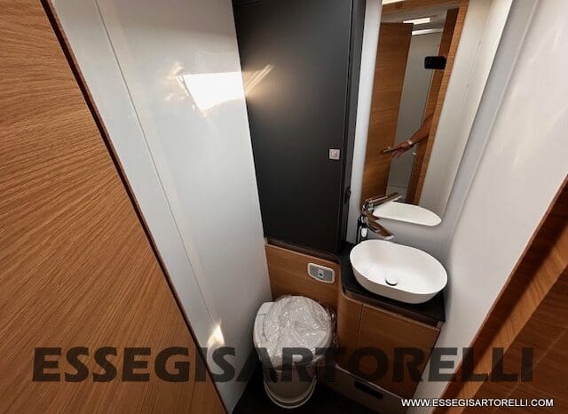 ADRIA MATRIX 60° SELECTION M 650 DL AUTOMATICO SILVER 2026 GEMELLI GARAGE BASCULANTE pieno