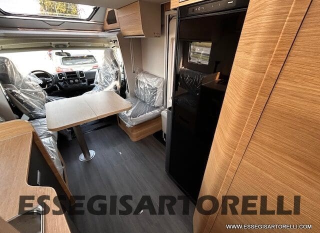 ADRIA MATRIX 60° SELECTION M 650 DL AUTOMATICO SILVER 2026 GEMELLI GARAGE BASCULANTE pieno