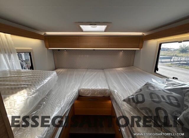 ADRIA MATRIX 60° SELECTION M 650 DL AUTOMATICO SILVER 2026 GEMELLI GARAGE BASCULANTE pieno