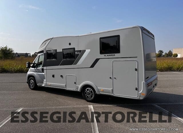 ADRIA MATRIX 60° SELECTION M 650 DL AUTOMATICO SILVER 2026 GEMELLI GARAGE BASCULANTE pieno