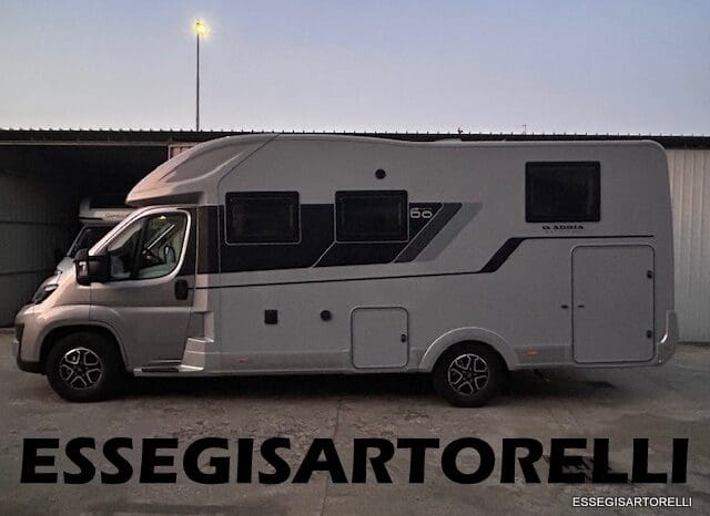 ADRIA MATRIX 60° SELECTION M 650 DL AUTOMATICO SILVER 2026 GEMELLI GARAGE BASCULANTE pieno