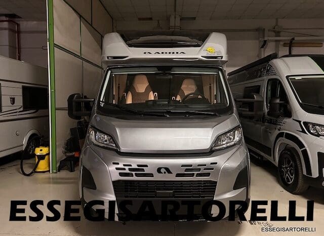 ADRIA MATRIX 60° SELECTION M 650 DL AUTOMATICO SILVER 2026 GEMELLI GARAGE BASCULANTE pieno