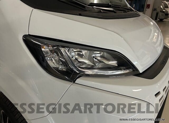 ADRIA 60° NEW CORAL XL A 600 DP GAMMA 2026 NEW DUCATO UCONNECT 699 cm pieno