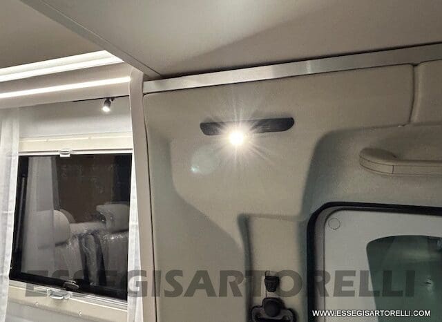 ADRIA 60° NEW CORAL XL A 600 DP GAMMA 2026 NEW DUCATO UCONNECT 699 cm pieno